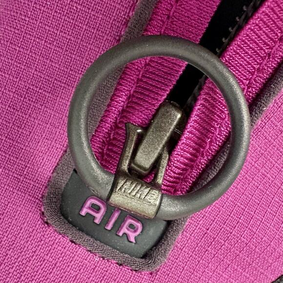 NWT NIKE Air Max SNDR GTX Gortex Zip-Up Sneaker WMN SIZE 9 Bold Berry FZ4238-500 - Picture 16 of 16